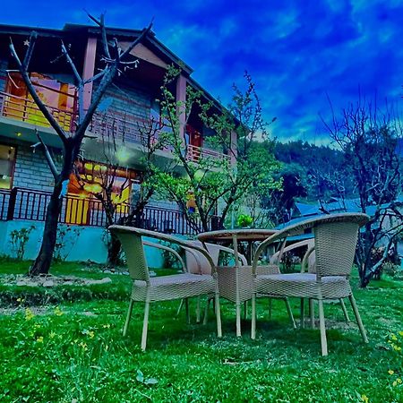 The Manu Emerald # Farmhouse # Top Selling Cottage In Manali # Peaceful Heritage Cozy Stay # Lawn With Bonfire # Most Awarded Εξωτερικό φωτογραφία