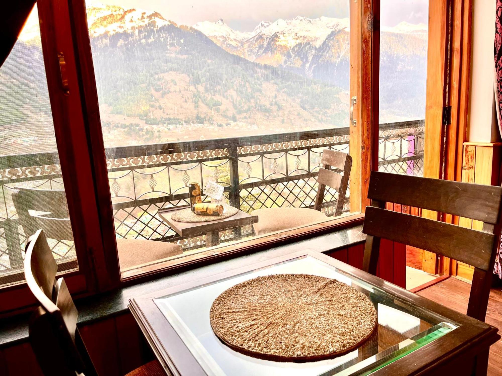 The Manu Emerald # Farmhouse # Top Selling Cottage In Manali # Peaceful Heritage Cozy Stay # Lawn With Bonfire # Most Awarded Εξωτερικό φωτογραφία