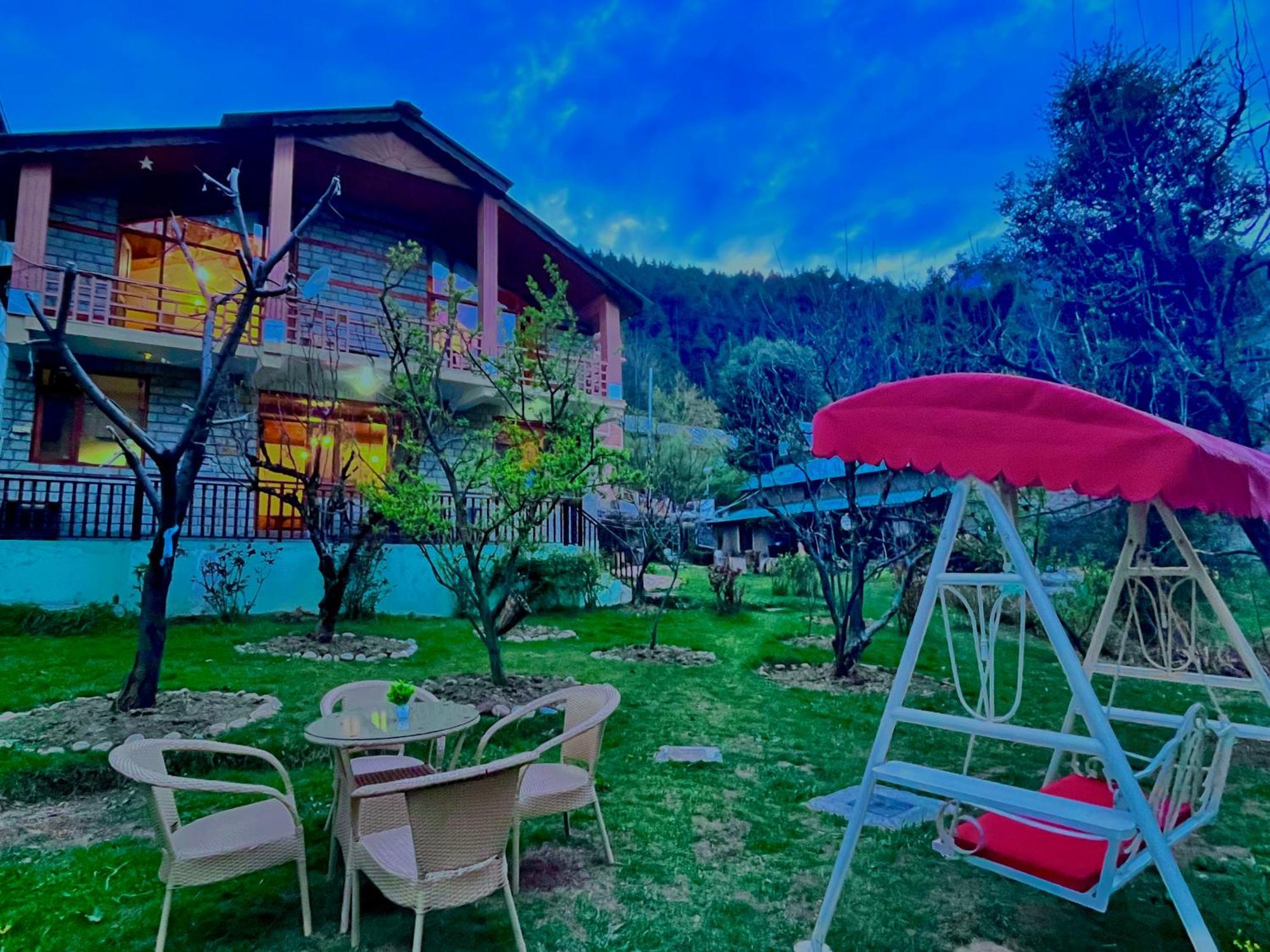 The Manu Emerald # Farmhouse # Top Selling Cottage In Manali # Peaceful Heritage Cozy Stay # Lawn With Bonfire # Most Awarded Εξωτερικό φωτογραφία