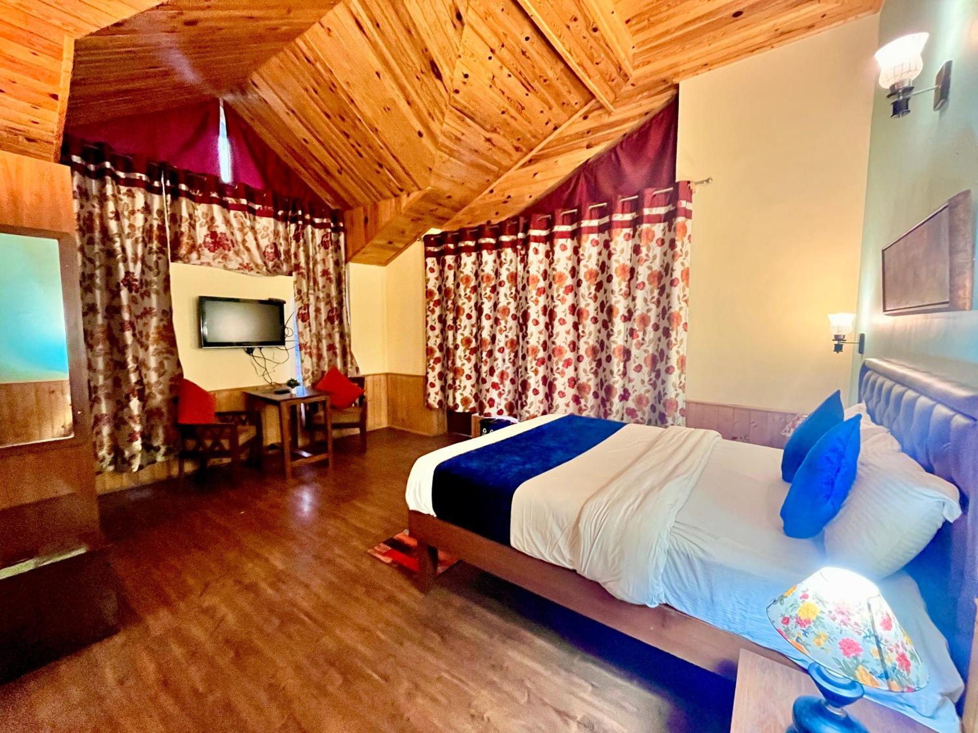 The Manu Emerald # Farmhouse # Top Selling Cottage In Manali # Peaceful Heritage Cozy Stay # Lawn With Bonfire # Most Awarded Εξωτερικό φωτογραφία