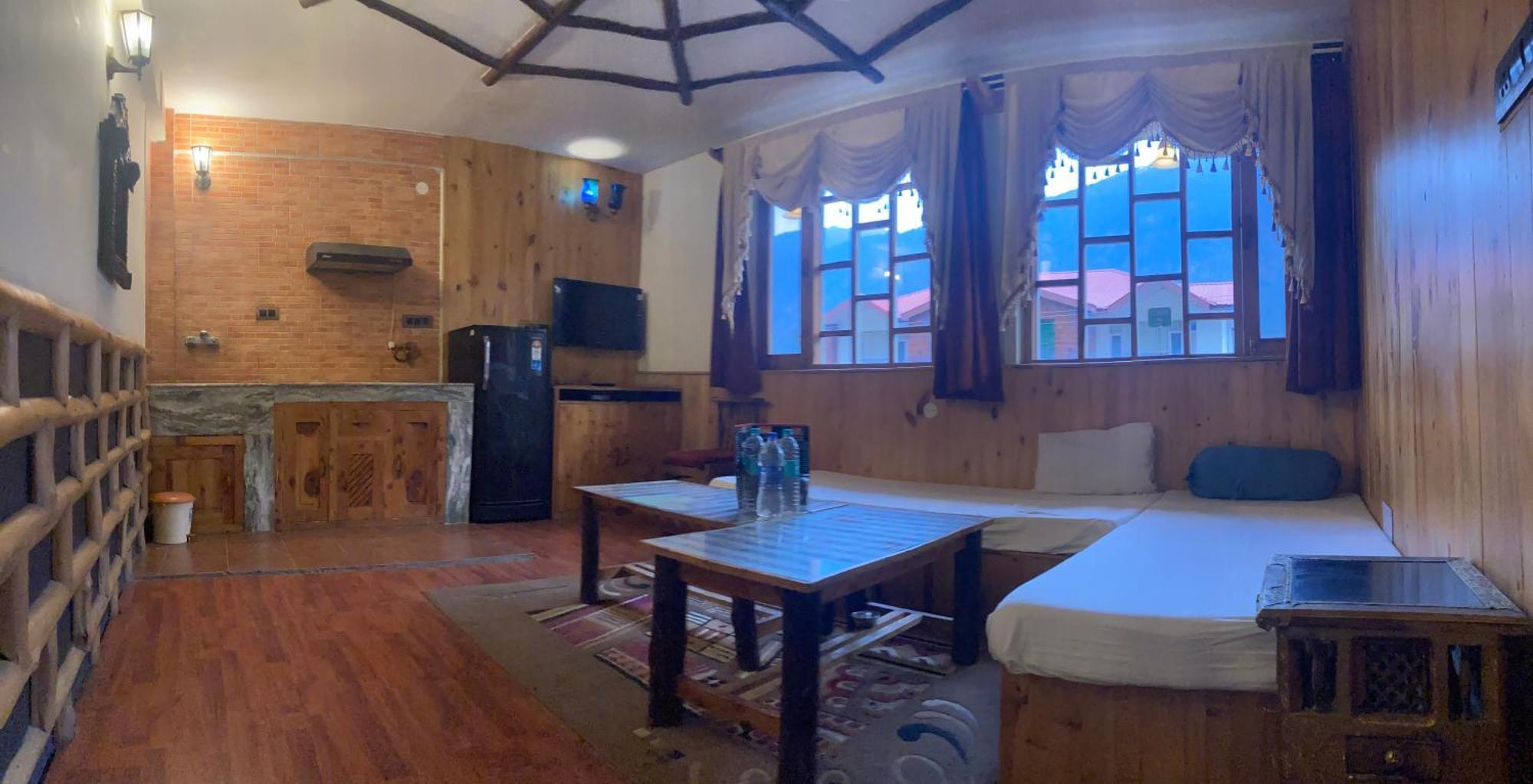 The Manu Emerald # Farmhouse # Top Selling Cottage In Manali # Peaceful Heritage Cozy Stay # Lawn With Bonfire # Most Awarded Εξωτερικό φωτογραφία